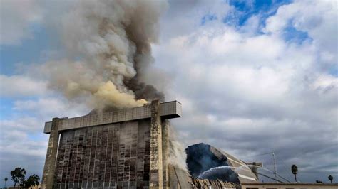 Asbestos, poor air quality found following historic hangar fire in Orange County